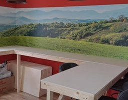 Tuinposter Roemeens platteland in lentezon